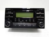 Radio / CD-Player / DVD-Player / Navigation