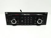 Radio / CD-Player / DVD-Player / Navigation
