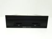 Radio / CD-Player / DVD-Player / Navigation