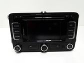 Radio / CD-Player / DVD-Player / Navigation