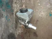 Master brake cylinder