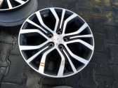 R18 alloy rim