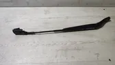 Windshield/front glass wiper blade