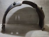Rear arch fender liner splash guards