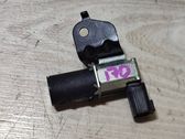 Vacuum valve