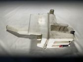 Windshield washer fluid reservoir/tank