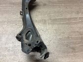 Fender mounting bracket