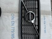 Front bumper upper radiator grill