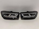 Lot de 2 lampes frontales / phare