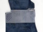 Front floor mat