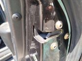 Cerradura de puerta trasera