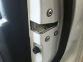 Serrure de porte avant (poignée)