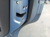Cerradura de puerta trasera