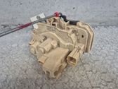 Cerradura de puerta delantera