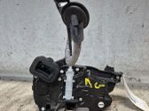 Cerradura de puerta trasera