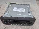 Radio / CD-Player / DVD-Player / Navigation