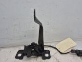 Engine bonnet/hood lock/catch