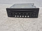 Radio / CD-Player / DVD-Player / Navigation