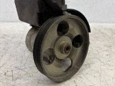Ohjaustehostimen pumppu