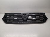 Front bumper upper radiator grill