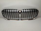 Front bumper upper radiator grill
