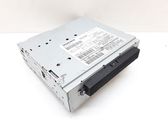 Radio / CD-Player / DVD-Player / Navigation
