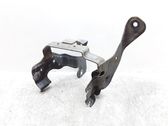 Power steering pump mounting bracket