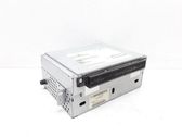 Radio / CD-Player / DVD-Player / Navigation