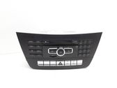 Radio / CD-Player / DVD-Player / Navigation