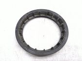 Bague de verrouillage pour réservoir de carburant