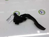 Accelerator throttle pedal