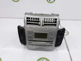 Radio/CD/DVD/GPS-pääyksikkö