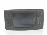 Radio/CD/DVD/GPS-pääyksikkö