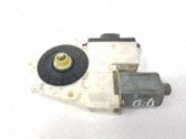 Motor del regulador de la ventanilla de la puerta delantera