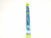 Windshield/front glass wiper blade