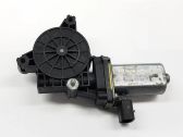 Motor del regulador de la ventanilla de la puerta delantera