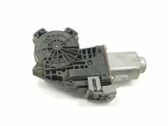 Motor del regulador de la ventanilla de la puerta delantera
