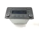 Radio / CD-Player / DVD-Player / Navigation