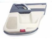 Moldura del tarjetero de la puerta trasera