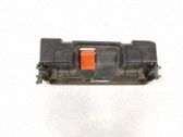Base de la consola del asiento delantero del pasajero