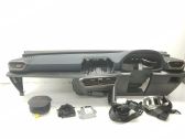 Airbag set with panel