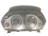 Geschwindigkeitsmesser Cockpit