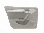 Revestimiento de puerta delantera