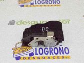 Cerradura de puerta delantera