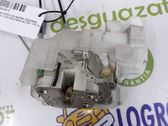 Cerradura de puerta delantera