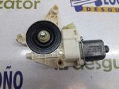 Motor del regulador de la ventanilla de la puerta delantera