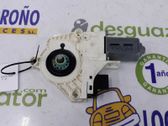 Motor del regulador de la ventanilla de la puerta delantera