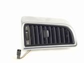 Rejilla de ventilación central del panel