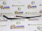 Brazo del limpiaparabrisas delantero