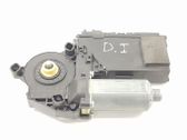 Motor del regulador de la ventanilla de la puerta delantera